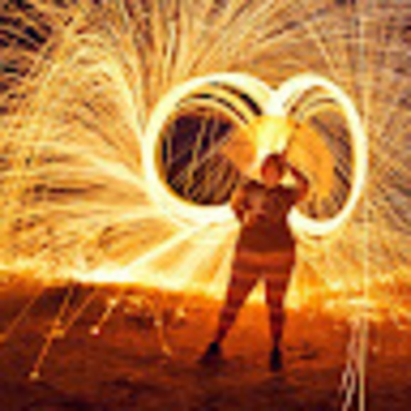 Meet your Posher, April - Picture 1 of 1